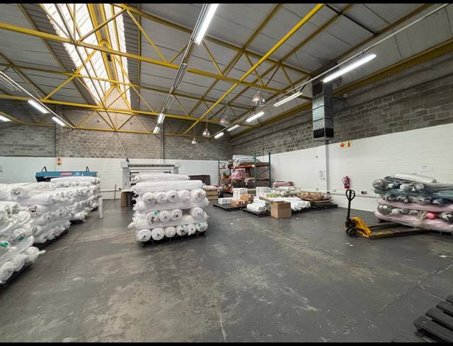 1,171M² FACTORY TO LET IN MAITLAND